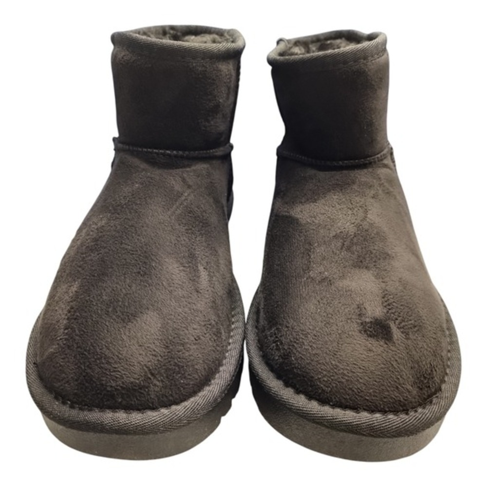 Cushionaire‎ Mini Winter Boots Womens Size 9 Black Synthetic Memory Foam Pull On